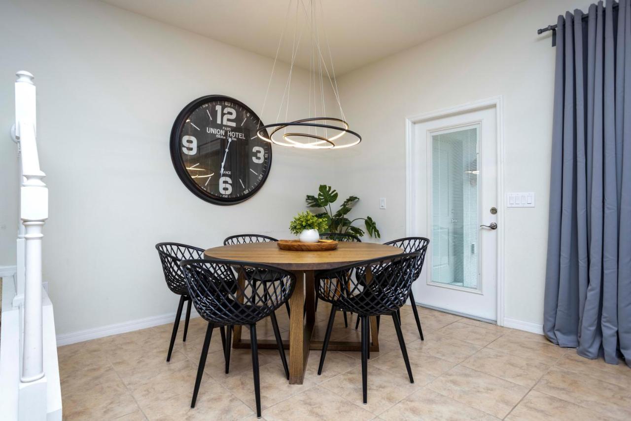 Home In Davenport W Private Pool And Bbq Екстериор снимка